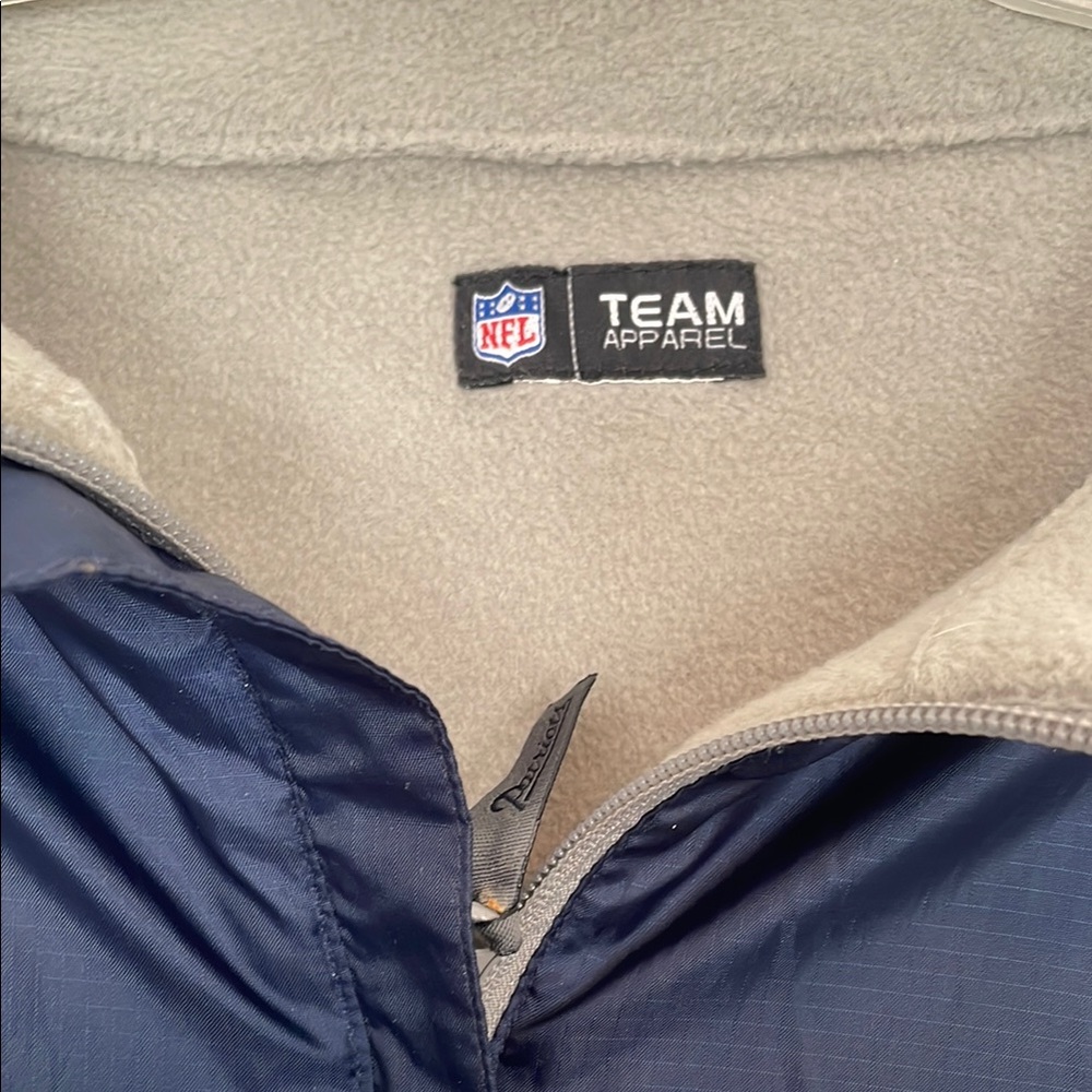 Men's Patriots Reversible Navy and Gray Performance Jacket - Picture 3 of 8